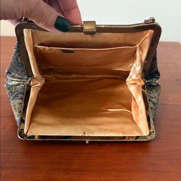 Vintage Tapestry Evening Bag | Chain Handle | Metal Frame - Picture 5 of 7